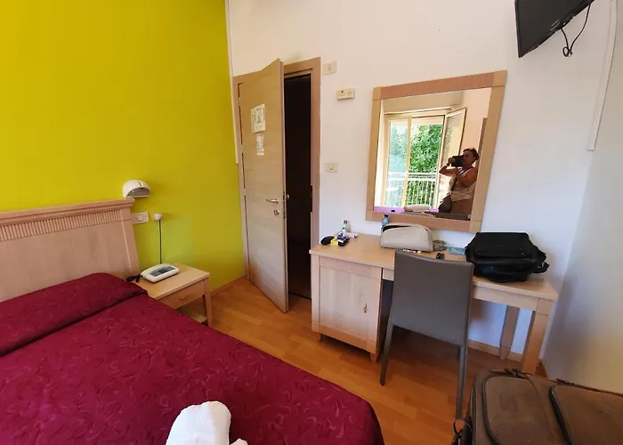 Hotel Aramis 3*