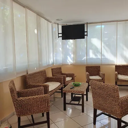 Aramis Hotel 3*