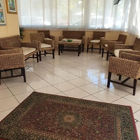 Hotel Aramis